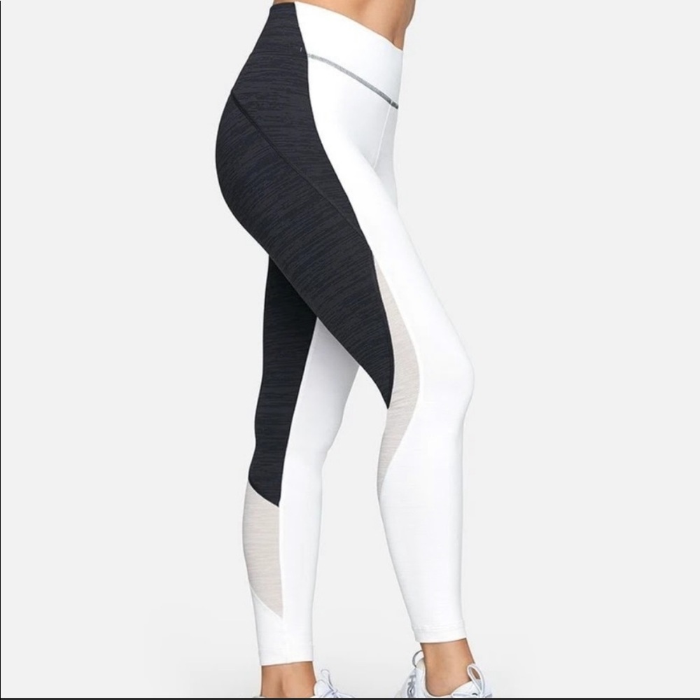 Outdoor Voices Tech Sweat 7/8 Zoom Leggings